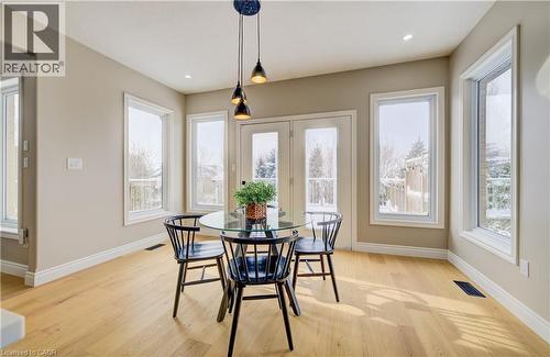 31 Fall Harvest Drive, Kitchener, ON - Indoor Photo Showing Dining Room