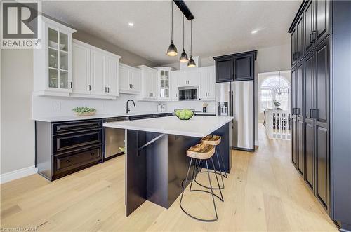 31 Fall Harvest Drive, Kitchener, ON - Indoor Photo Showing Kitchen With Upgraded Kitchen