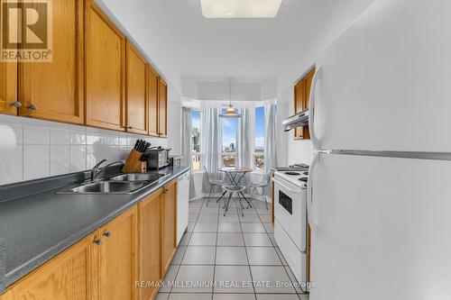 2302 - 35 Finch Avenue, Toronto, ON - Indoor Photo Showing Kitchen With Double Sink