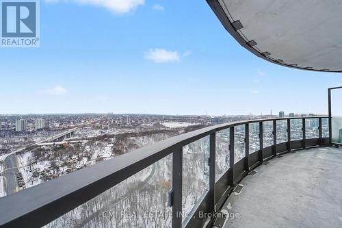 3317 - 585 Bloor Street E, Toronto, ON - Outdoor With View With Exterior