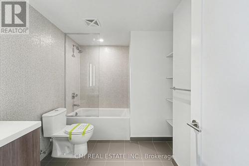 3317 - 585 Bloor Street E, Toronto, ON - Indoor Photo Showing Bathroom