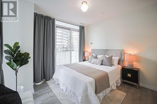 507 - 101 Erskine Avenue, Toronto, ON - Indoor Photo Showing Bedroom