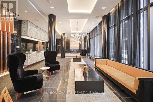 507 - 101 Erskine Avenue, Toronto, ON - Indoor Photo Showing Other Room