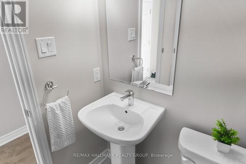 2534 River Mist Road, Ottawa, ON - Indoor Photo Showing Bathroom