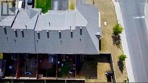 2534 River Mist Road, Ottawa, ON - Outdoor