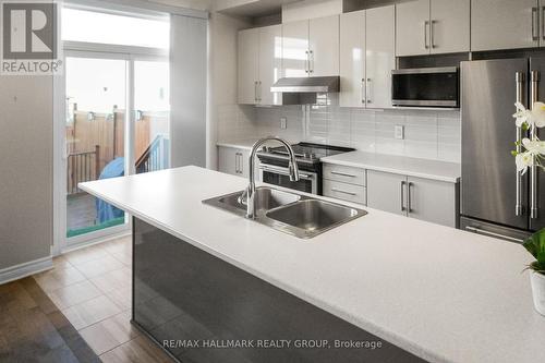 2534 River Mist Road, Ottawa, ON - Indoor Photo Showing Kitchen With Stainless Steel Kitchen With Double Sink With Upgraded Kitchen