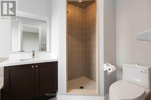 229 Dundas Way, Markham, ON - Indoor Photo Showing Bathroom
