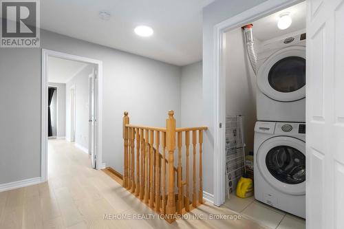 229 Dundas Way, Markham, ON - Indoor Photo Showing Laundry Room