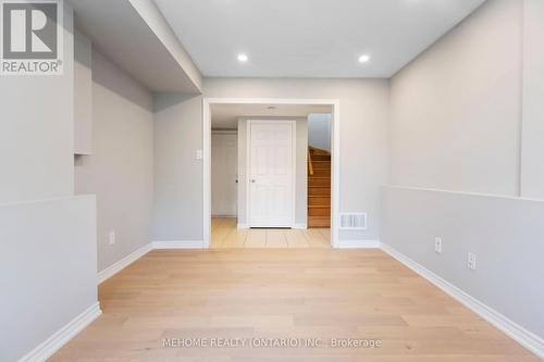229 Dundas Way, Markham, ON - Indoor Photo Showing Other Room