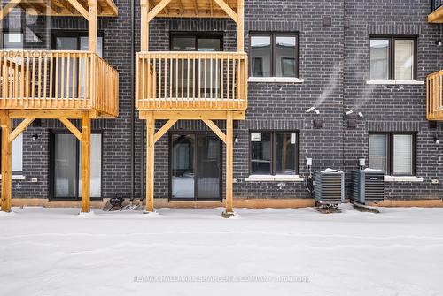 1354 Kaniv Street, Oakville, ON - Outdoor With Facade