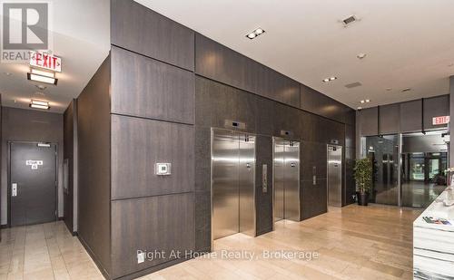 1506 - 1940 Ironstone Drive, Burlington (Uptown), ON - Indoor Photo Showing Other Room