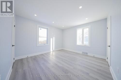 5 Meadowvale Drive, St. Catharines (Lakeport), ON - Indoor Photo Showing Other Room