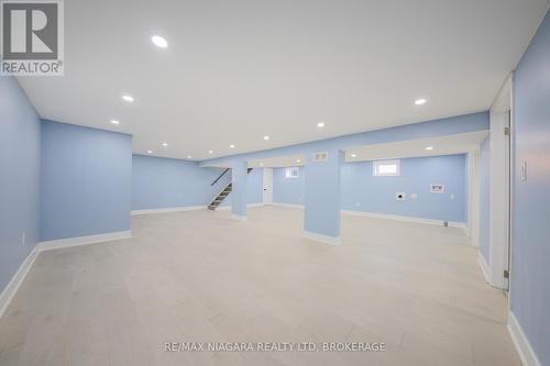 5 Meadowvale Drive, St. Catharines (Lakeport), ON - Indoor Photo Showing Other Room