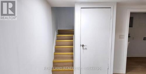 132 Edgecroft Road, Toronto, ON - Indoor Photo Showing Other Room