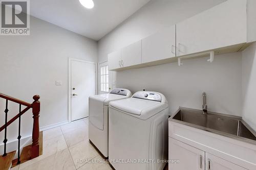 186 Marsi Road, Richmond Hill, ON - Indoor Photo Showing Laundry Room