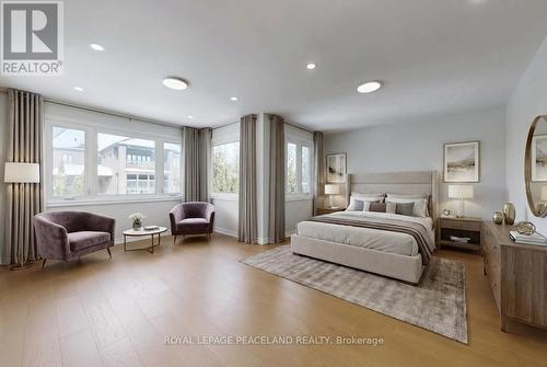 186 Marsi Road, Richmond Hill, ON - Indoor Photo Showing Bedroom