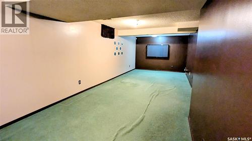 147 Ross Crescent, Saskatoon, SK - Indoor Photo Showing Other Room
