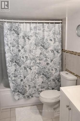 209 - 8 Silverbelle Grove, Toronto, ON - Indoor Photo Showing Bathroom