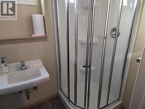 1115 Latin Avenue, Williams Lake, BC - Indoor Photo Showing Bathroom