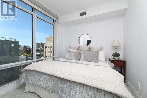611 - 1 Bedford Road, Toronto, ON - Indoor Photo Showing Bedroom