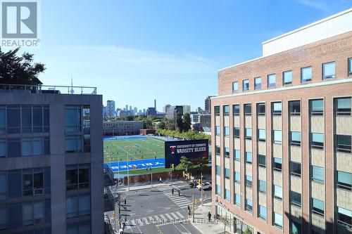 View southwest - 611 - 1 Bedford Road, Toronto, ON - Outdoor