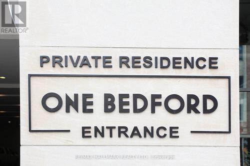 611 - 1 Bedford Road, Toronto, ON - 