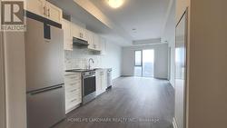 1006 - 715 DAVIS DRIVE  Newmarket, ON L3Y 2R3
