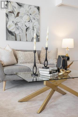 469 Waverly Street N, Oshawa (Mclaughlin), ON - Indoor