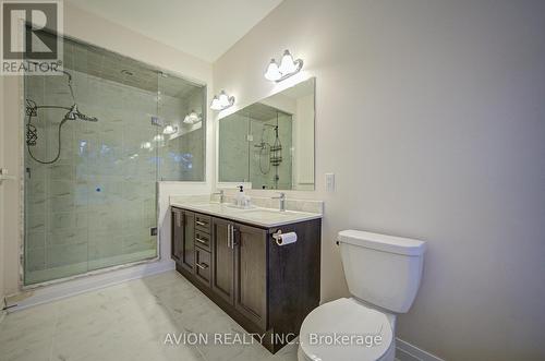 42 Causland Lane, Richmond Hill, ON - Indoor Photo Showing Bathroom