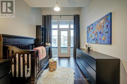 42 Causland Lane, Richmond Hill, ON - Indoor Photo Showing Bedroom