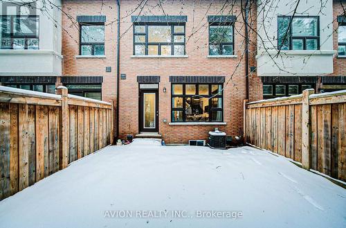 42 Causland Lane, Richmond Hill, ON - Outdoor