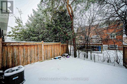 42 Causland Lane, Richmond Hill, ON - Outdoor