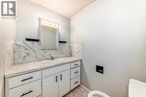 5209 46 Street, Rimbey, AB - Indoor Photo Showing Bathroom