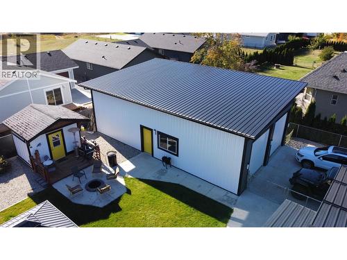 731 Parksville Street, Sicamous, BC - Outdoor