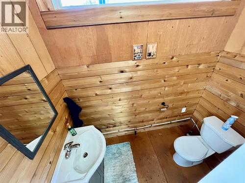 Washroom in Shed - 731 Parksville Street, Sicamous, BC - Indoor