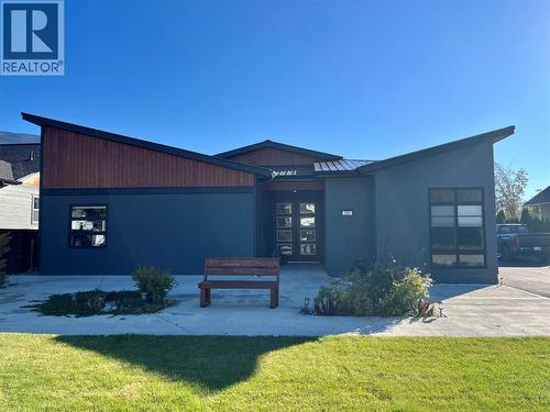 731 Parksville Street, Sicamous, BC - Outdoor