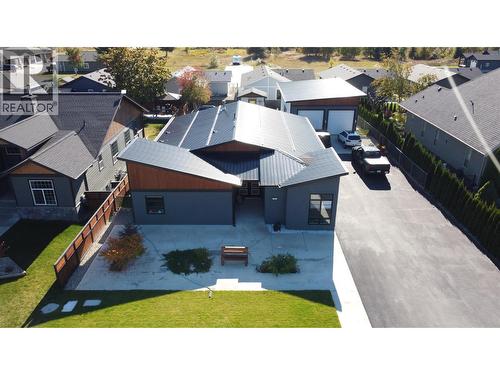 731 Parksville Street, Sicamous, BC - Outdoor