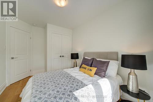 2 - 111 Wilson Street E, Hamilton, ON - Indoor Photo Showing Bedroom