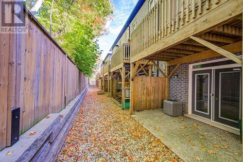 2 - 111 Wilson Street E, Hamilton, ON - Outdoor