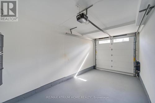 2 - 111 Wilson Street E, Hamilton, ON - Indoor Photo Showing Garage