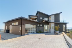 2713 Goldstone Hts  Langford, BC V9B 0A9