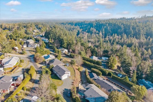 1770 Jay Bell Trail, Qualicum Beach, BC 