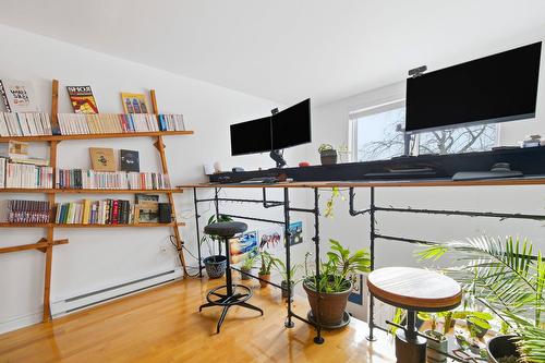 Bureau - 7177 Boul. St-Michel, Montréal (Villeray/Saint-Michel/Parc-Extension), QC - Indoor