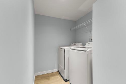 Salle de lavage - 225 Boul. De L'Île, Pincourt, QC - Indoor Photo Showing Laundry Room