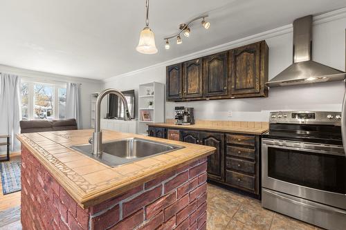 Cuisine - 225 Boul. De L'Île, Pincourt, QC - Indoor Photo Showing Kitchen