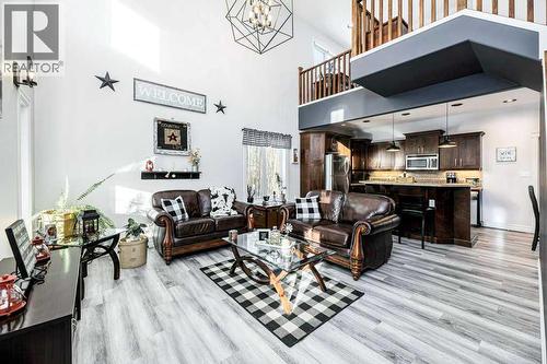 462054 11 Range Road Range, Westerose, AB - Indoor