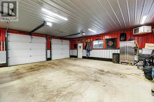 462054 11 Range Road Range, Westerose, AB - Indoor Photo Showing Garage