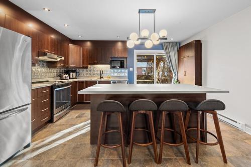 Cuisine - 686 Rue Marie-Derome, Saint-Jean-Sur-Richelieu, QC - Indoor Photo Showing Kitchen With Upgraded Kitchen