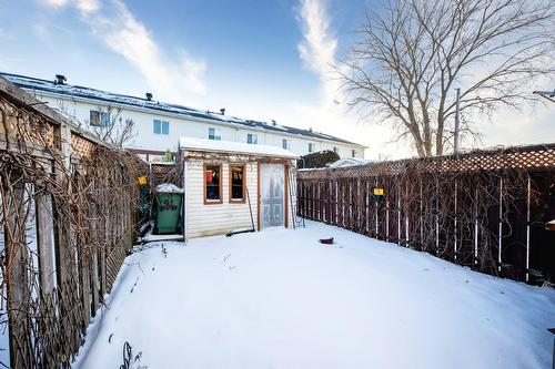 Cour - 686 Rue Marie-Derome, Saint-Jean-Sur-Richelieu, QC - Outdoor