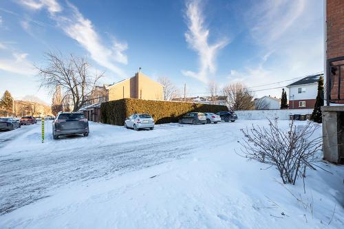 Stationnement - 686 Rue Marie-Derome, Saint-Jean-Sur-Richelieu, QC - Outdoor